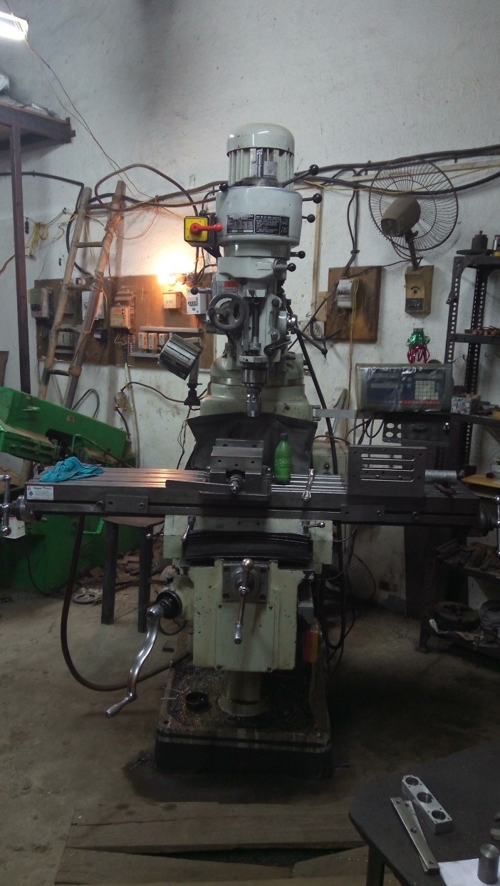 M1TR drilling machine